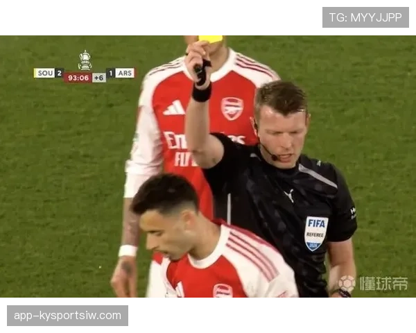 对裁判犯规会被直接红牌罚下吗？规则如何界定这类行为